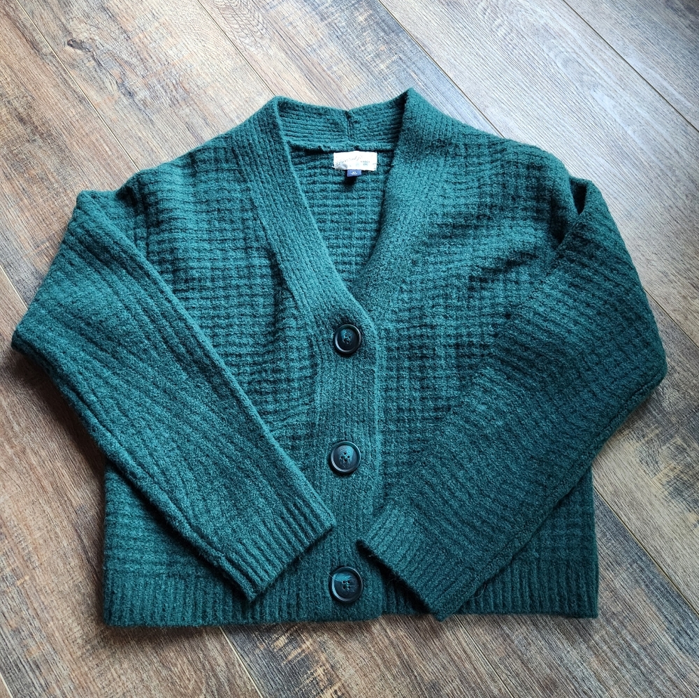 Target Green Chunky V Neck Sweater Size XS